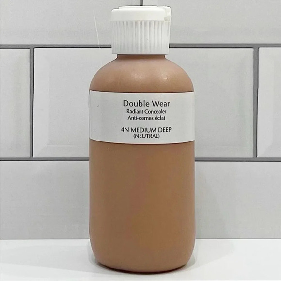 Estée Lauder 4N Medium Deep Double Wear Radiant Concealer 3.4oz - Picture 1 of 1